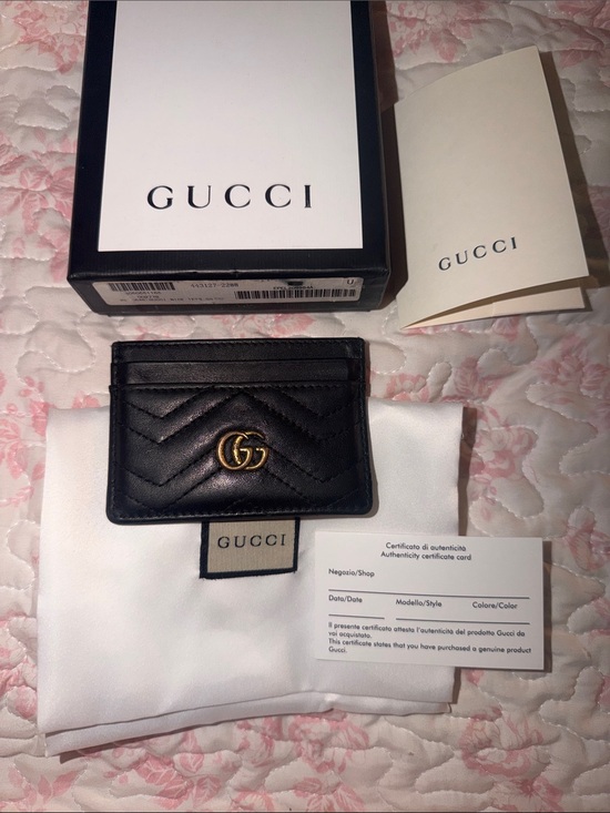 Gucci Accessories - Gucci Black Chevron Leather Card Holder with Gold GG